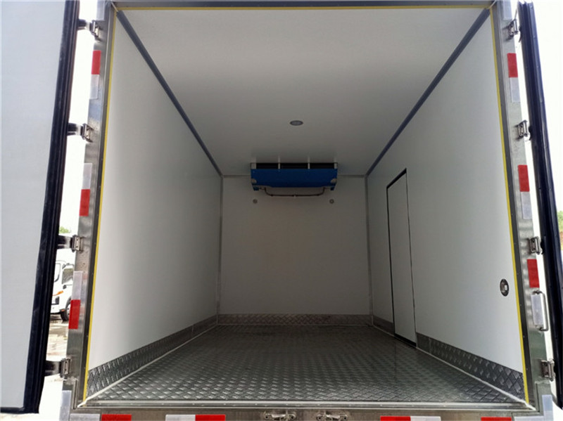 国六 福田奥铃CTS(156马力冷藏车)