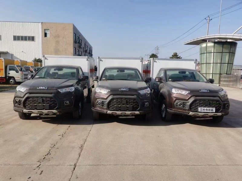 江铃皮卡爆破器材运输车