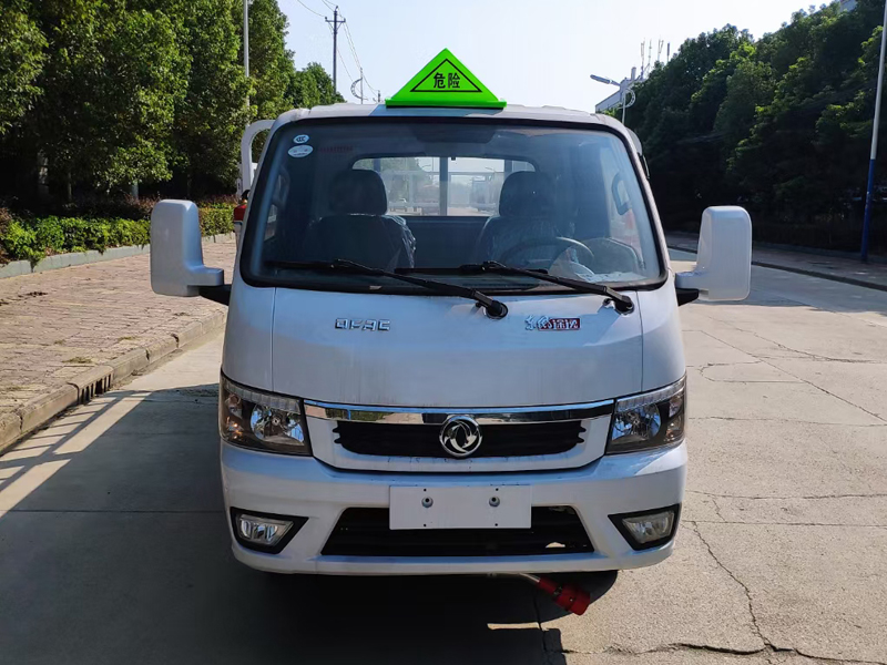 东风汽油3.1米气瓶运输车