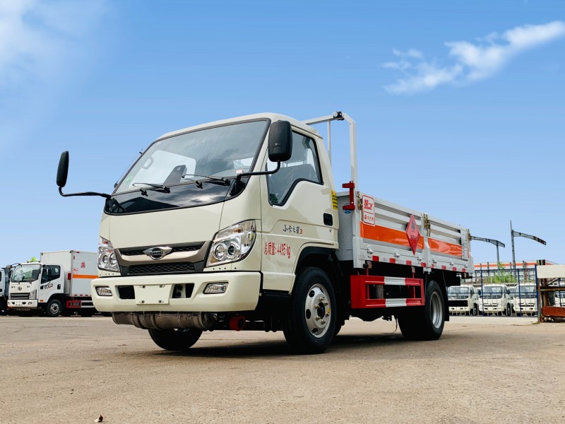 小卡之星3.8米气瓶运输车